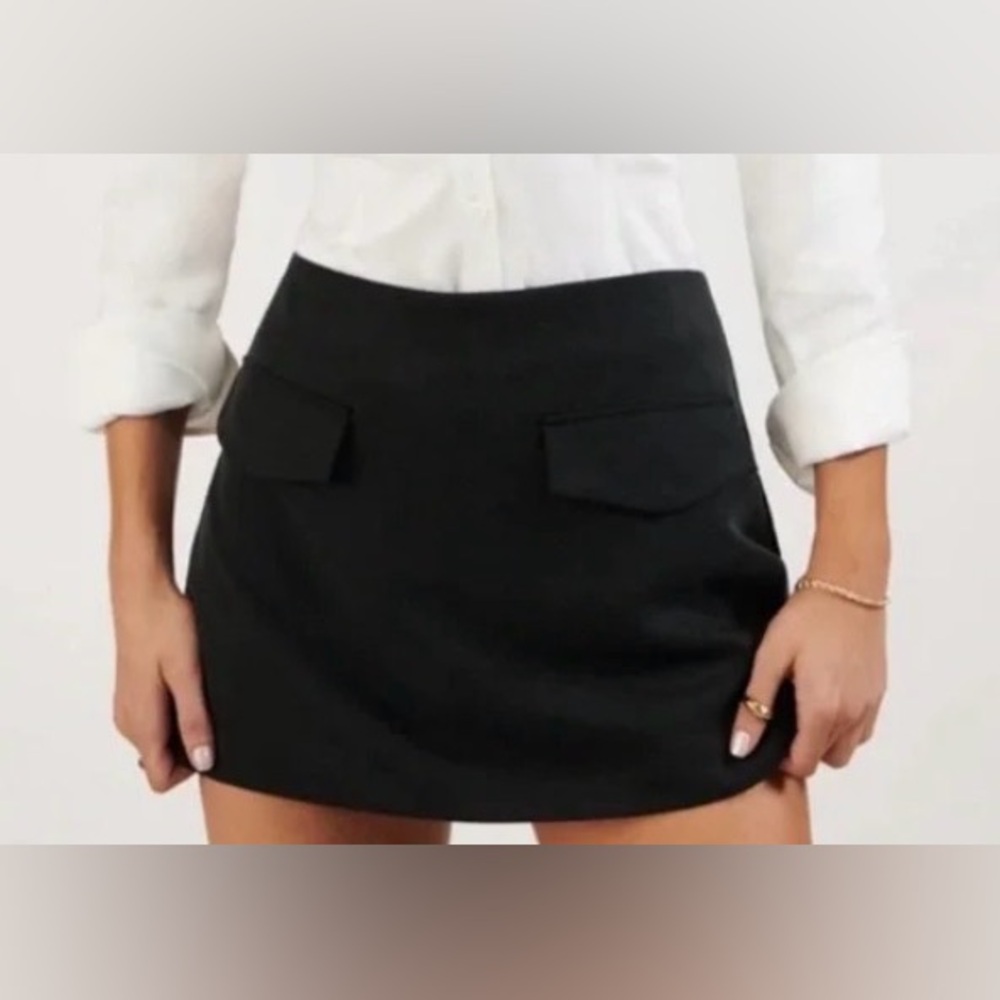 Reformation Imogen Skort size 6
